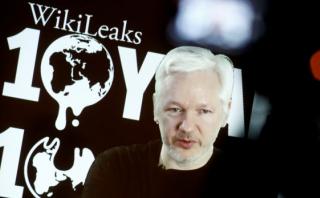 EE.UU. prepara cargos contra Julian Assange para detenerlo