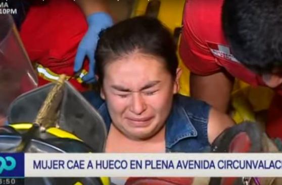 San Luis: mujer quedó atrapada por 1 hora en caja de Sedapal