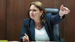 Ministra de Justicia se solidariza con víctima de violación