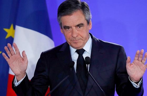 Fillon reconoce derrota: "Votaré por Emmanuel Macron"
