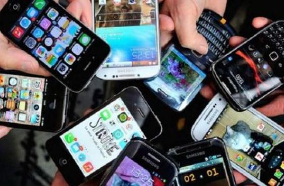 Cuba inicia prueba de tráfico de datos en celulares mediante 3G