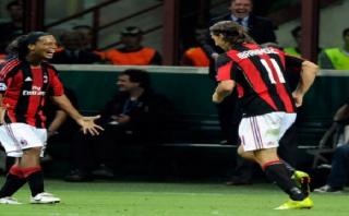 Ronaldinho dedica motivadoras palabras a Zlatan Ibrahimovic