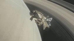 La sonda Cassini de la NASA ingresa a los anillos de Saturno