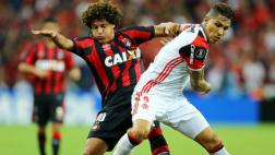 Flamengo cayó 2-1 ante Paranaense con peruanos en Libertadores