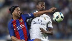 Barcelona ganó 3-2 al Real Madrid en Clásico de Leyendas