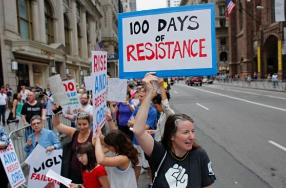 Protestas ensombrecen los primeros 100 días de Trump