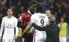 Balotelli y Cavani tuvieron fuerte discusión durante un partido