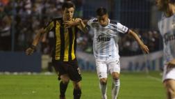 Atlético Tucumán ganó 2-1 a Peñarol en la Copa Libertadores