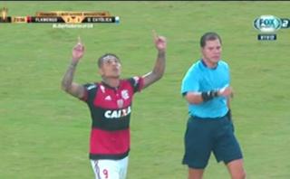 Paolo Guerrero: disparo cruzado letal para gol en Libertadores