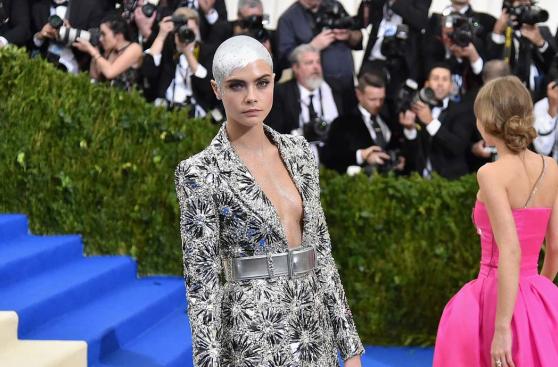 Cara Delevingne le declara la guerra a los cánones de belleza