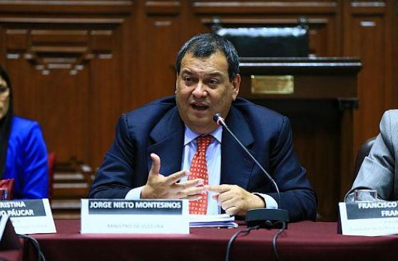 Reglajes y ‘chuponeos’, por Andrés Gómez de la Torre