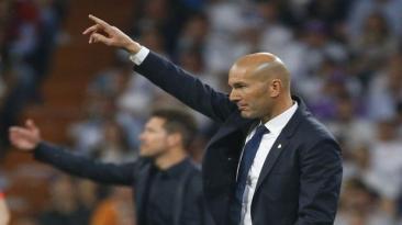 Zidane opinó sobre la polémica pancarta del Santiago Bernabéu