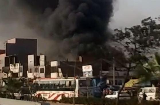 Independencia: incendio se registra cerca de Estación Naranjal