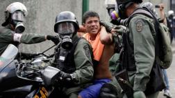 Venezuela: Corte militar procesa a cientos de civiles