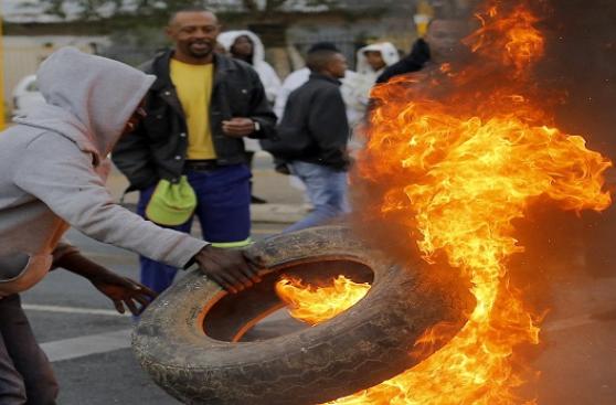 Sudáfrica: protestas por falta de vivienda en Johannesburgo