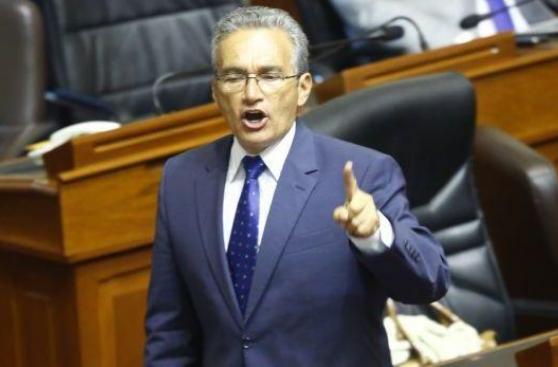 "PPK puede dar indulto, no tiene que darle cuentas a nadie"