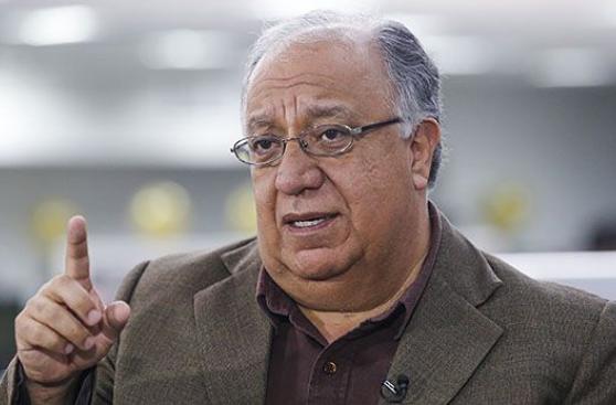 Tuesta: "El requisito de las firmas no es posible de verificar"