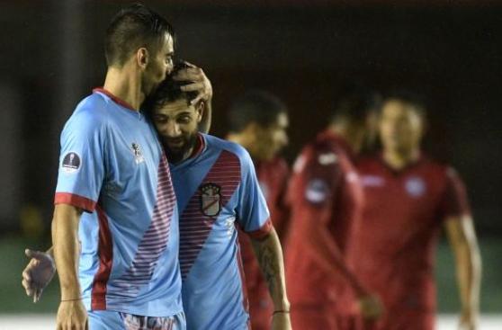 Juan Aurich fue humillado 6-1 por Arsenal de Sarandí