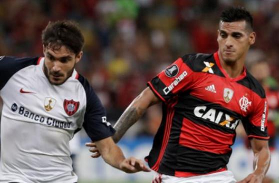 Trauco explicó diferencia entre el fútbol peruano y brasileño