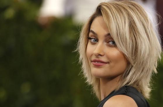 Paris Jackson publica 'topless' en Instagram y lo defiende así
