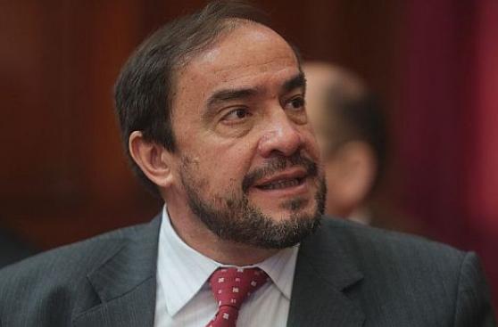 Acción Popular niega afán de censura sobre Martín Vizcarra
