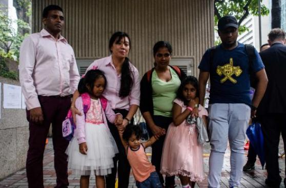 Familia que acogió a Snowden no podrá quedarse en Hong Kong