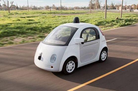 Uber podrá seguir trabajando en sus vehículos autónomos