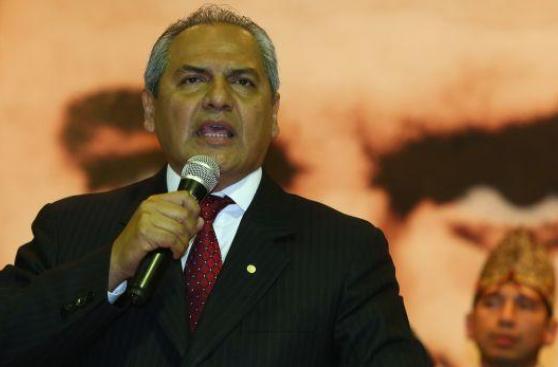 Quesada: Apra, PPC y Vamos Perú acuerdan distribución de fondos