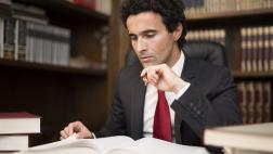 ¿Cómo han evolucionado los estudios de abogados en el Perú?