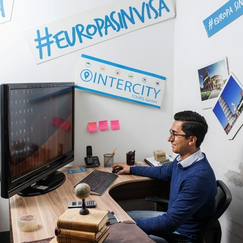 Agencia de viajes: Intercity Tours