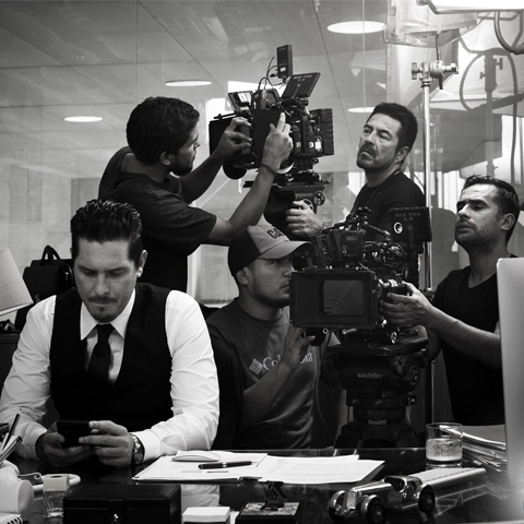 Tondero posee tres unidades de negocio: la representación de artistas, la producción de películas y producción de espectáculos artísticos.