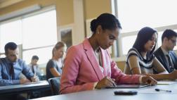 Lo que debes saber para elegir una escuela de negocios