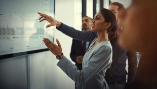 https://elcomercio.pe/especial/zona-ejecutiva/tendencias/12-cosas-que-mas-valoran-mujeres-trabajo-noticia-1993057