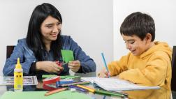 Toma nota: ¿Cómo ayudar a tus hijos en las tareas escolares?