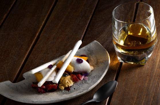 3 opciones para maridar el whisky con platos fusión