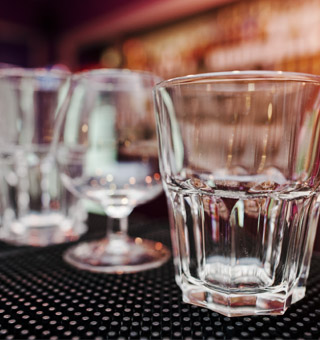 Copa o vaso? ¿Con qué se disfruta mejor un whisky? | El Comercio Peru