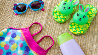 12 accesorios que debes llevar si vas a la playa con niños