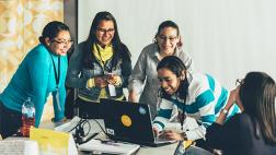 Mujeres que destacan en los emprendimientos sociales