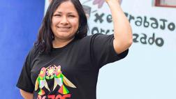 Jessenia Cutipa, la profesora que emplea el arte para educar
