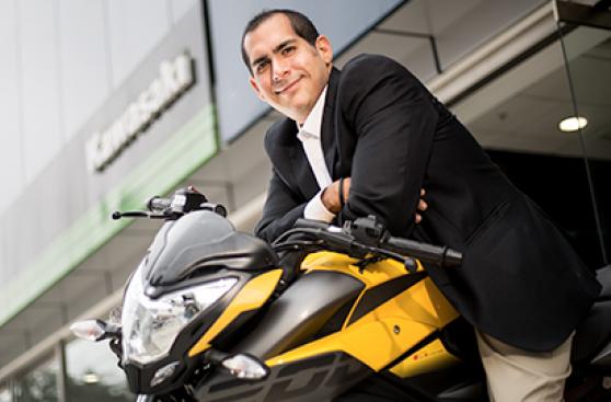 "La moto me ha dado un conocimiento: experiencia del cliente”