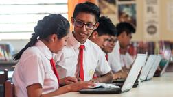 Internet en las aulas: la herramienta que potencia la educación