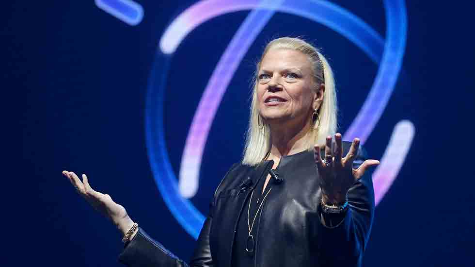 4. Ginni Rometty es la Chairman, President y CEO de IBM. Ella ha liderado la transición de IBM hasta convertirse en una compañía de datos.